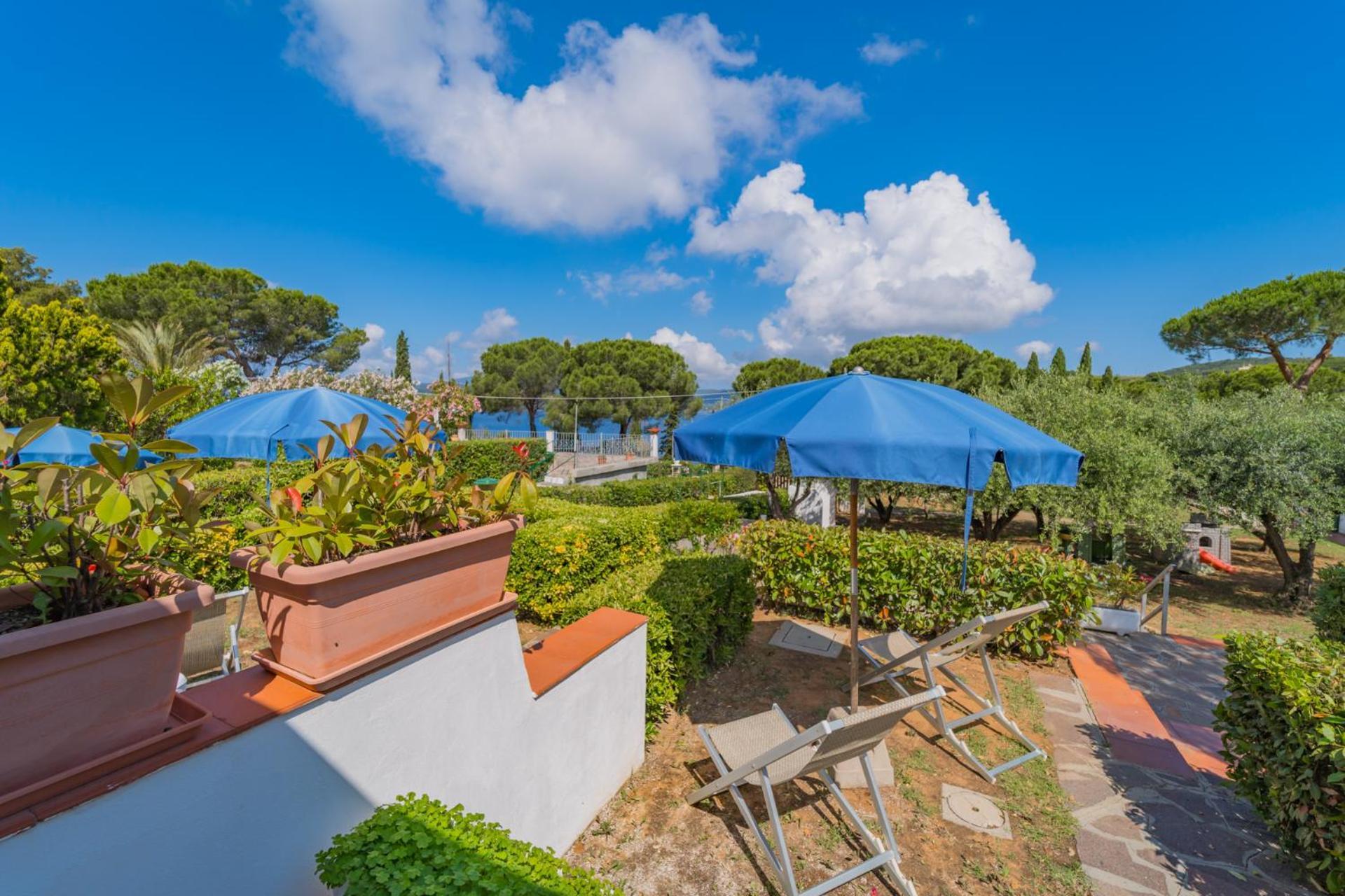 Residence Baia Delle Grazie Casa Morcone Exterior foto